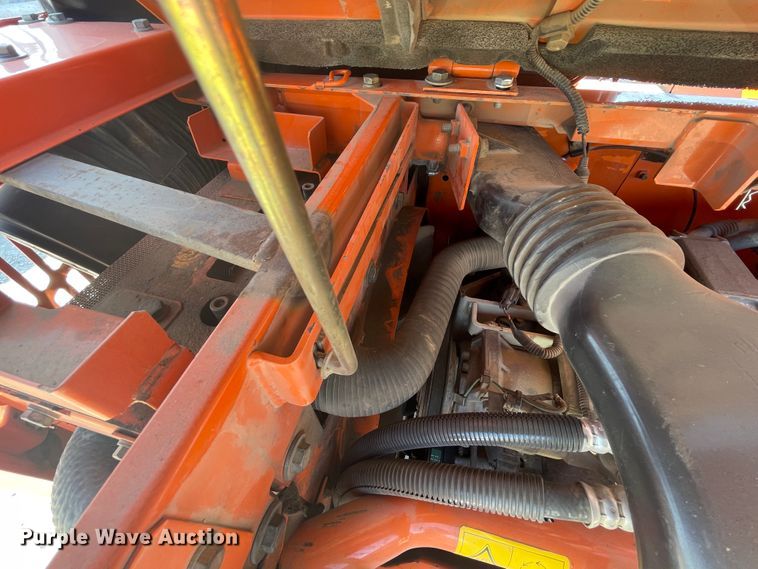 image for item KK9450 2013 Hitachi ZX85USBLC-3  mini excavator