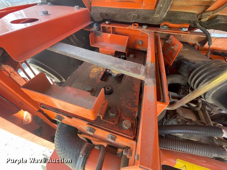 image for item KK9450 2013 Hitachi ZX85USBLC-3  mini excavator