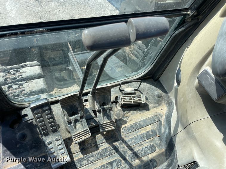 image for item KK9450 2013 Hitachi ZX85USBLC-3  mini excavator