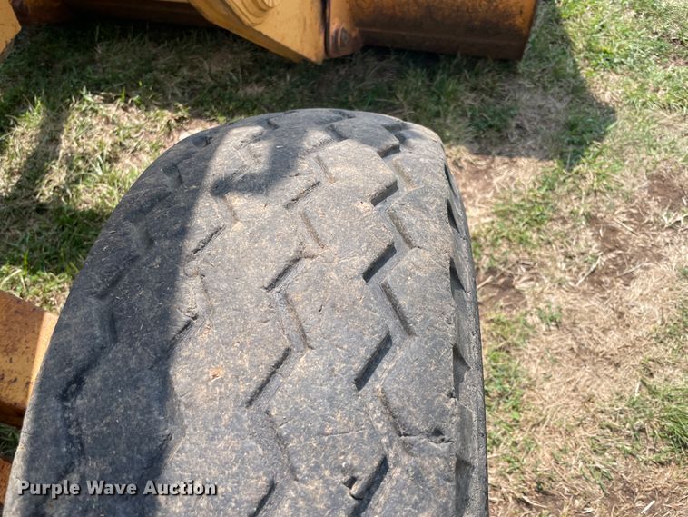 image for item KK9484 1999 Case 580L  backhoe