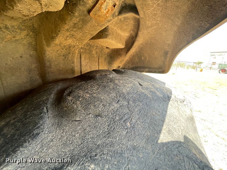 image for item KK9484 1999 Case 580L  backhoe