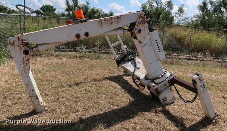 image for item KQ9774 1998 Stellar 320  crane