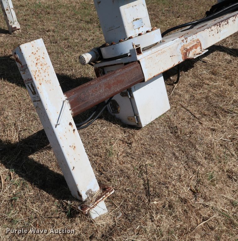 image for item KQ9774 1998 Stellar 320  crane