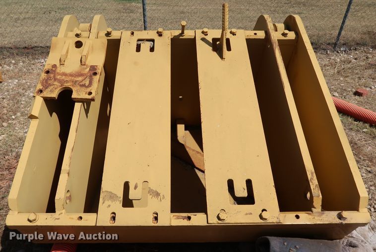 image for item KQ9776 Caterpillar D10N  dozer blade and counter weights