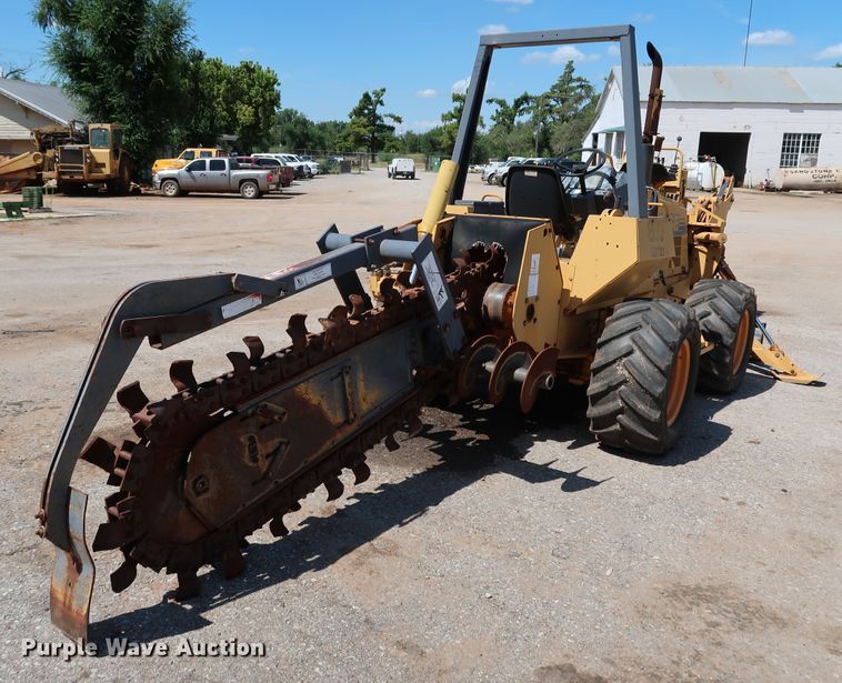 image for item KQ9778 Case 860  trencher