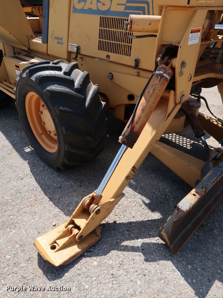 image for item KQ9778 Case 860  trencher