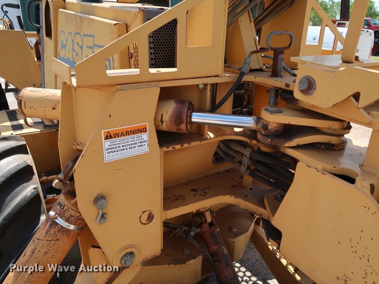 image for item KQ9778 Case 860  trencher