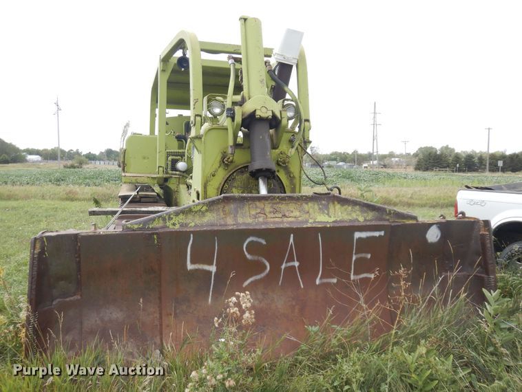 image for item KU9319 1970 Terex 82-40  dozer