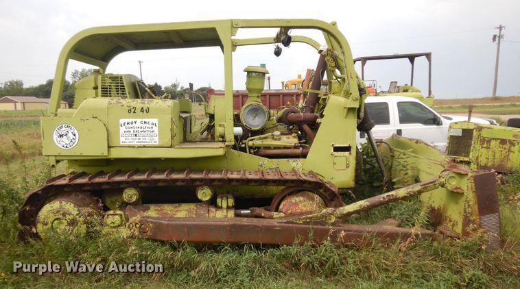 image for item KU9319 1970 Terex 82-40  dozer