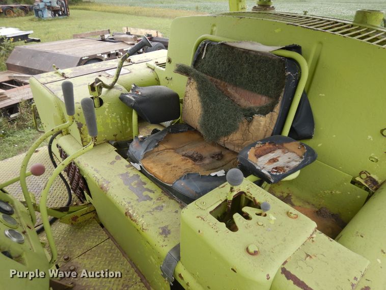 image for item KU9319 1970 Terex 82-40  dozer