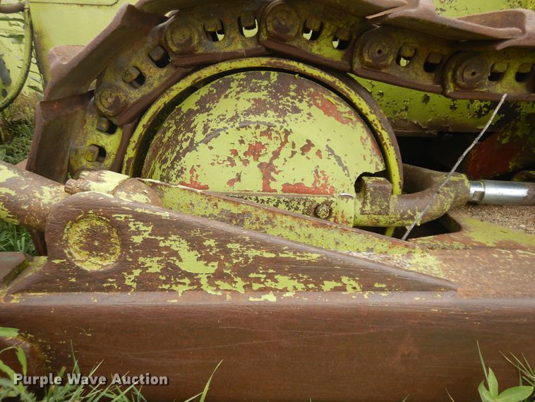 image for item KU9319 1970 Terex 82-40  dozer