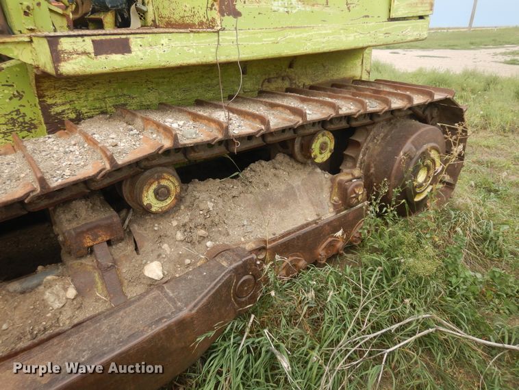 image for item KU9320 Terex 82-30  dozer