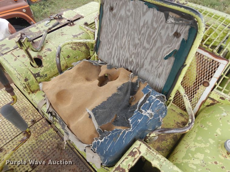 image for item KU9320 Terex 82-30  dozer