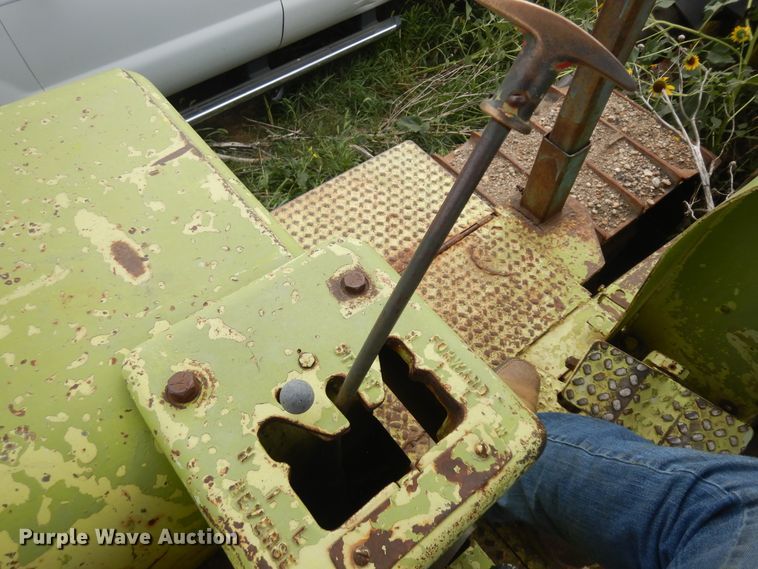 image for item KU9320 Terex 82-30  dozer