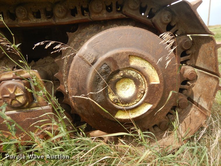 image for item KU9320 Terex 82-30  dozer