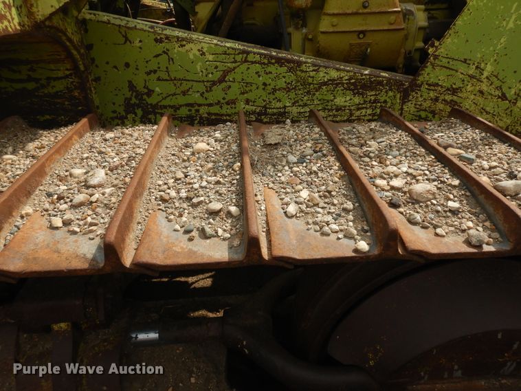 image for item KU9320 Terex 82-30  dozer