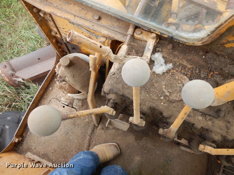 image for item KU9321 Caterpillar  rigid frame motor grader