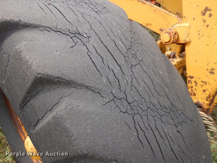 image for item KU9321 Caterpillar  rigid frame motor grader