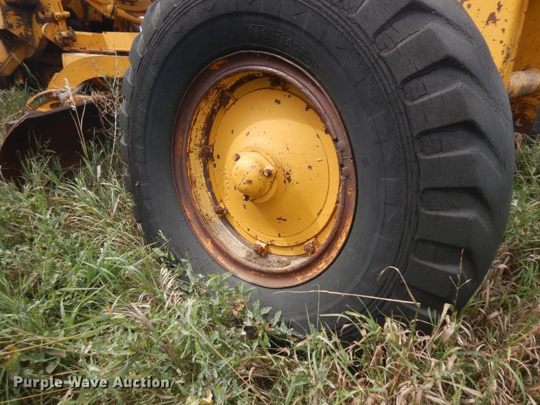 image for item KU9321 Caterpillar  rigid frame motor grader