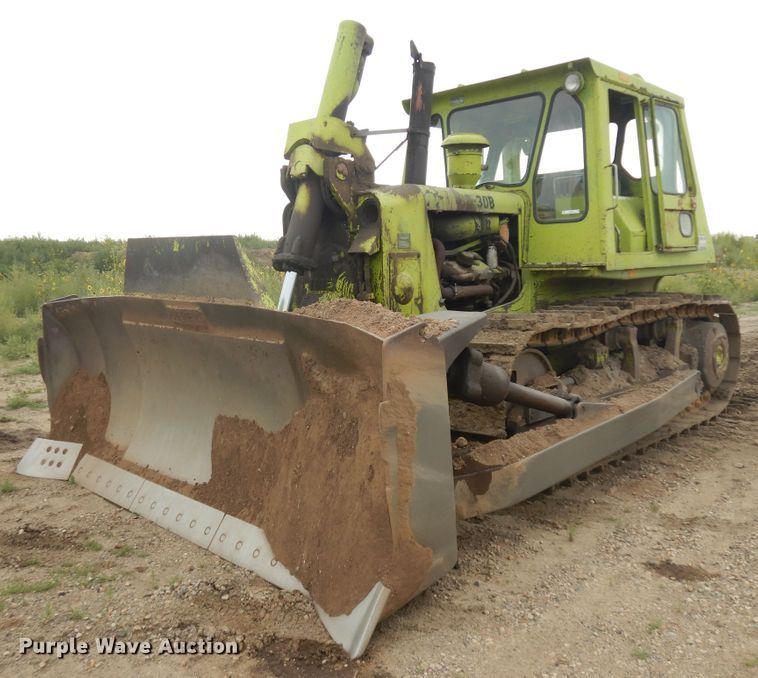 image for item KU9323 1975 Terex 82-30B  dozer