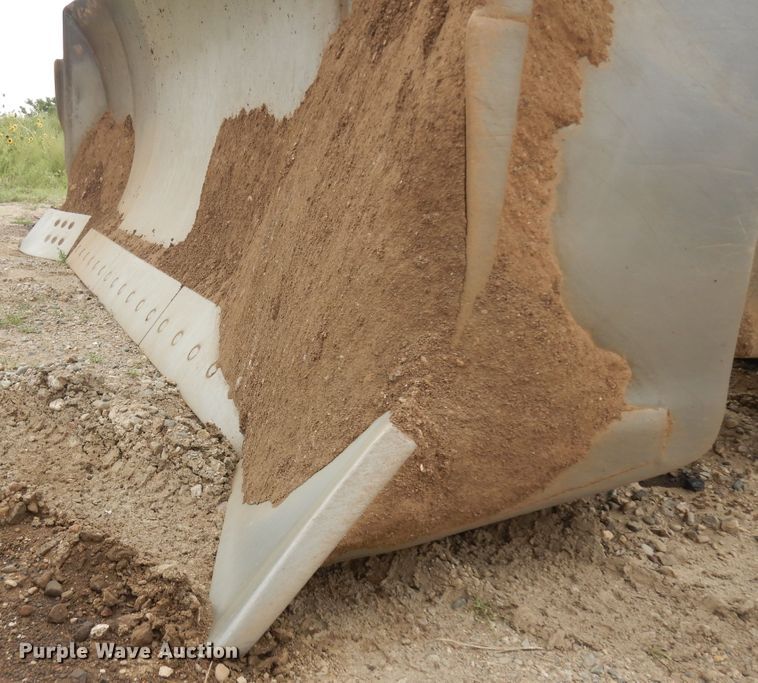 image for item KU9323 1975 Terex 82-30B  dozer