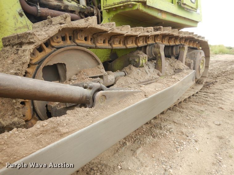 image for item KU9323 1975 Terex 82-30B  dozer