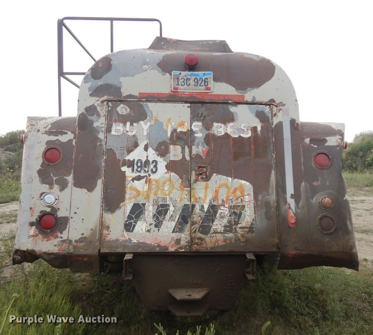 image for item KU9326 1972 Chevrolet C50  fuel truck