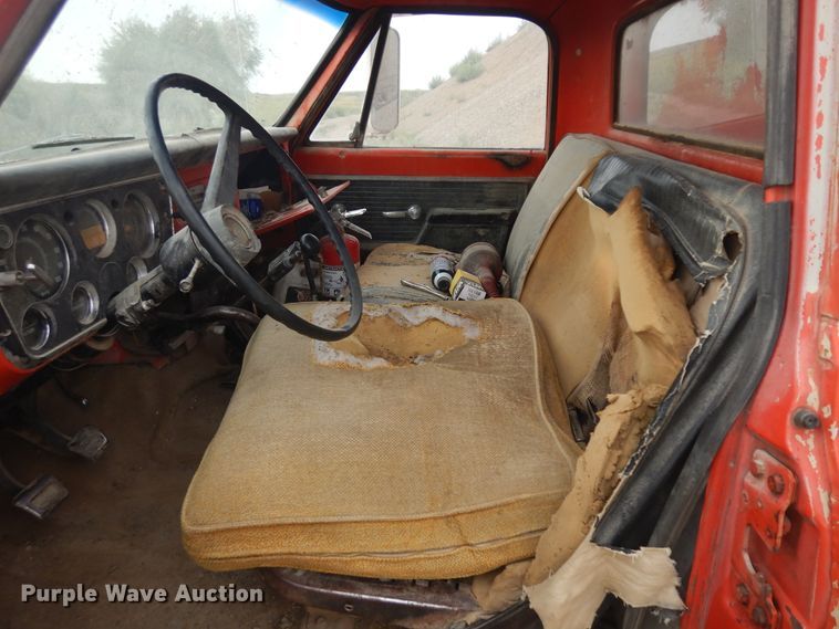 image for item KU9326 1972 Chevrolet C50  fuel truck