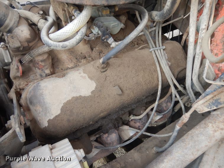 image for item KU9326 1972 Chevrolet C50  fuel truck