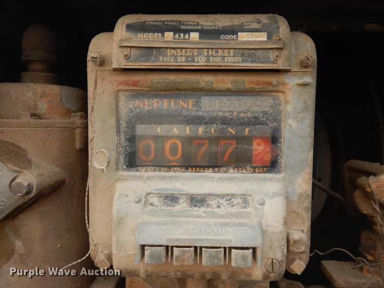 image for item KU9326 1972 Chevrolet C50  fuel truck