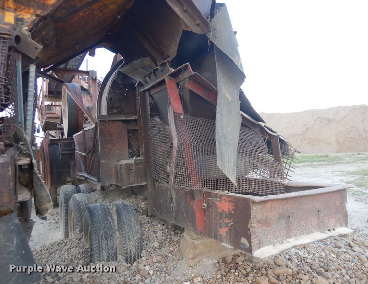 image for item KU9328 Portec 360-S  triple roll crusher plant