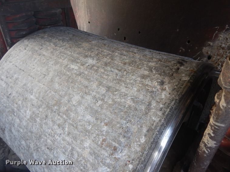 image for item KU9328 Portec 360-S  triple roll crusher plant