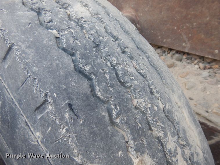 image for item KU9328 Portec 360-S  triple roll crusher plant