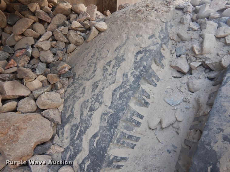 image for item KU9328 Portec 360-S  triple roll crusher plant