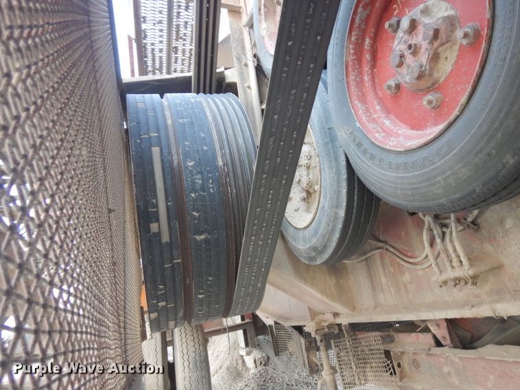 image for item KU9328 Portec 360-S  triple roll crusher plant