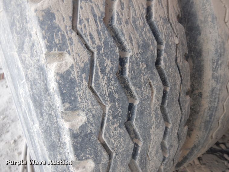 image for item KU9328 Portec 360-S  triple roll crusher plant