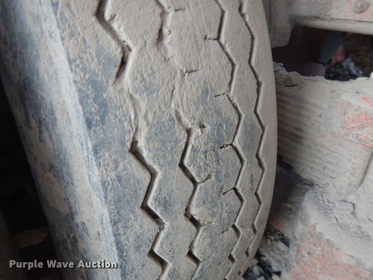 image for item KU9328 Portec 360-S  triple roll crusher plant