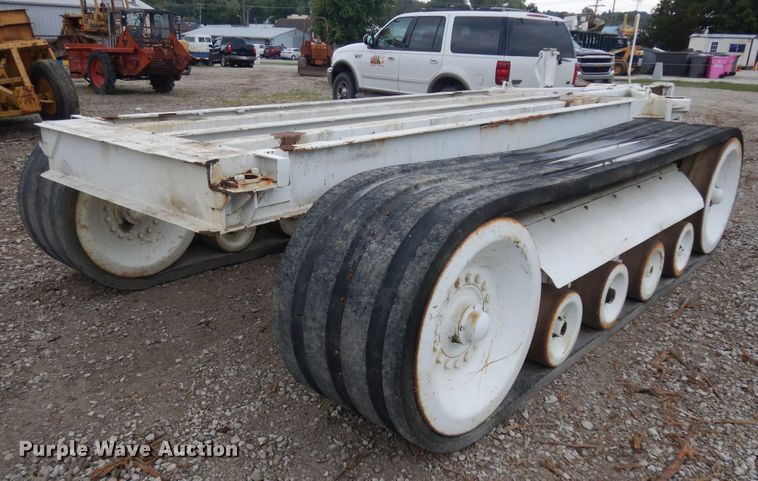 image for item KU9352 Tracked trailer