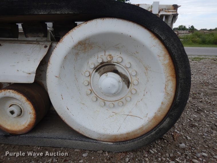 image for item KU9352 Tracked trailer