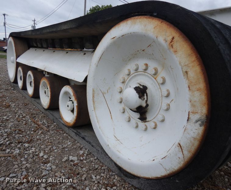 image for item KU9352 Tracked trailer