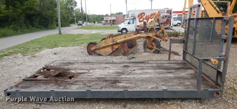 image for item KU9353 Flatbed