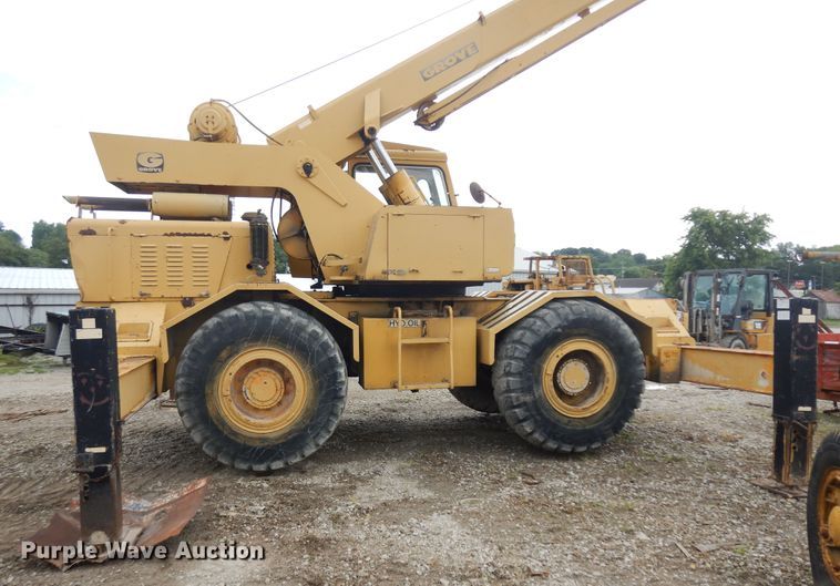 image for item KU9357 1978 Grove RT620S  crane