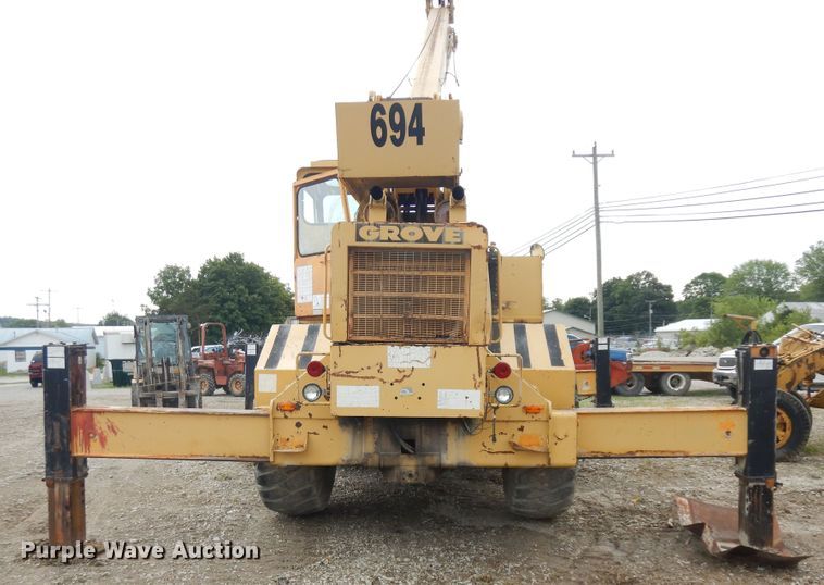 image for item KU9357 1978 Grove RT620S  crane
