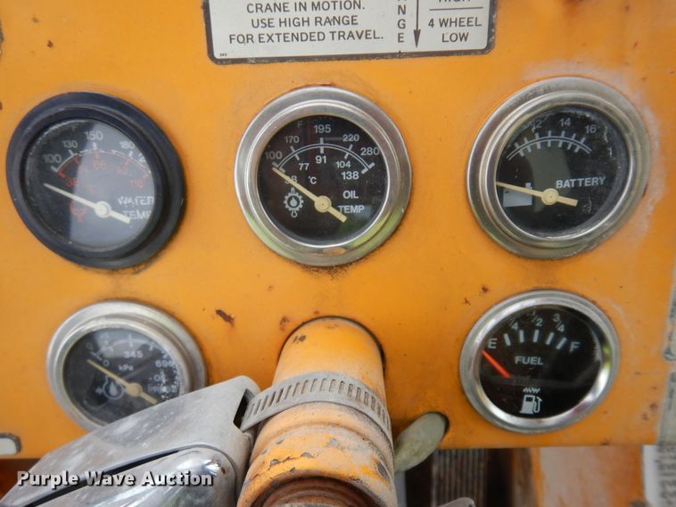 image for item KU9357 1978 Grove RT620S  crane