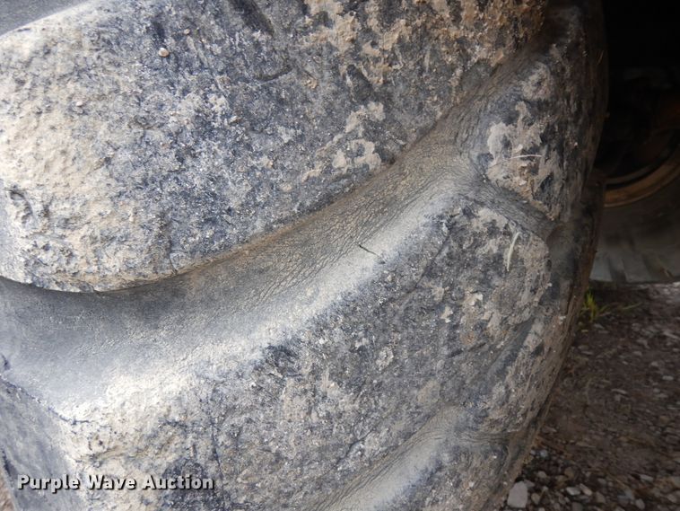 image for item KU9357 1978 Grove RT620S  crane