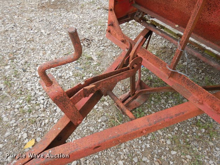 image for item KU9358 Manure spreader