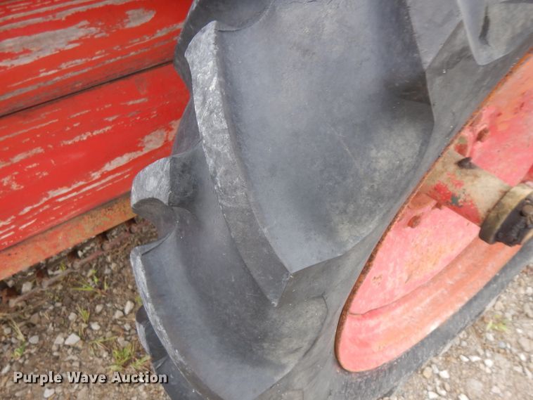 image for item KU9358 Manure spreader