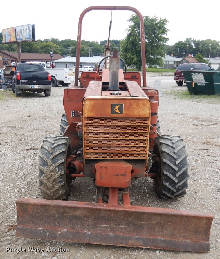 image for item KU9359 Ditch Witch 3210  trencher