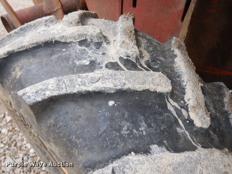 image for item KU9359 Ditch Witch 3210  trencher