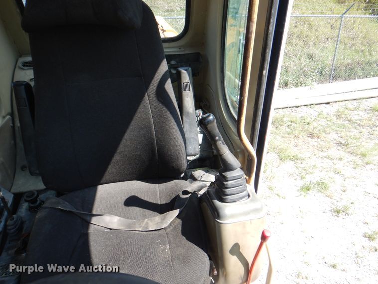 image for item KW9788 2007 Samsung SE170 W-3  wheeled excavator